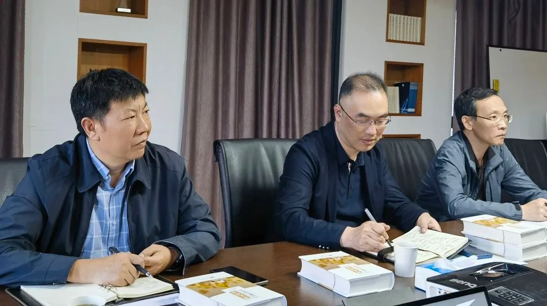 玄武区司法局党组书记、局长刘必军一行莅临苏延律所调研指导—图片2