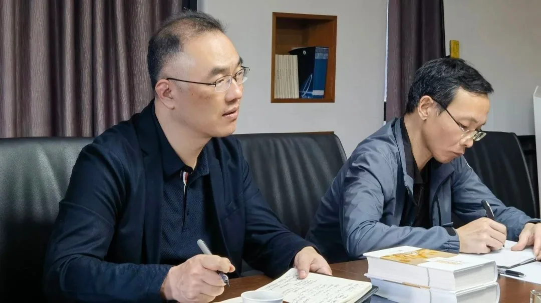玄武区司法局党组书记、局长刘必军一行莅临苏延律所调研指导—图片5